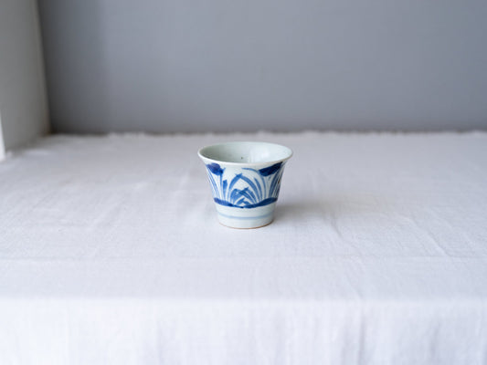 Antique – Sobachoko Cup / Canton Bowl Shape / Irises Design 750432-1