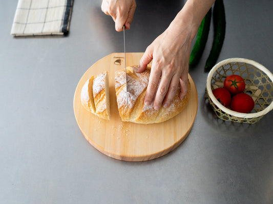 Round Cutting Board / Hinoki Cypress / Nagano-JPN 811122-3