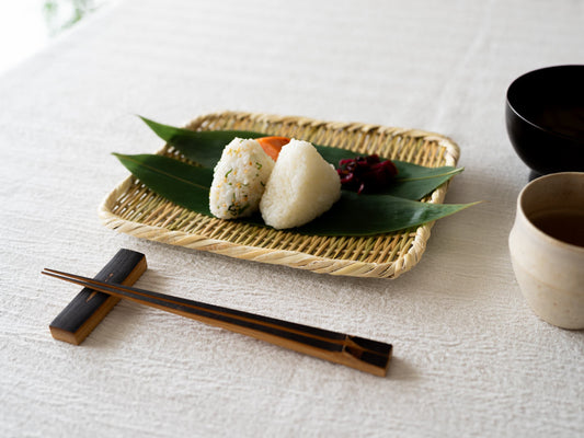 Rectangular Plate “Kaku Bon-zaru” Small Sizes / Bamboo / Nīgata-JPN 650102