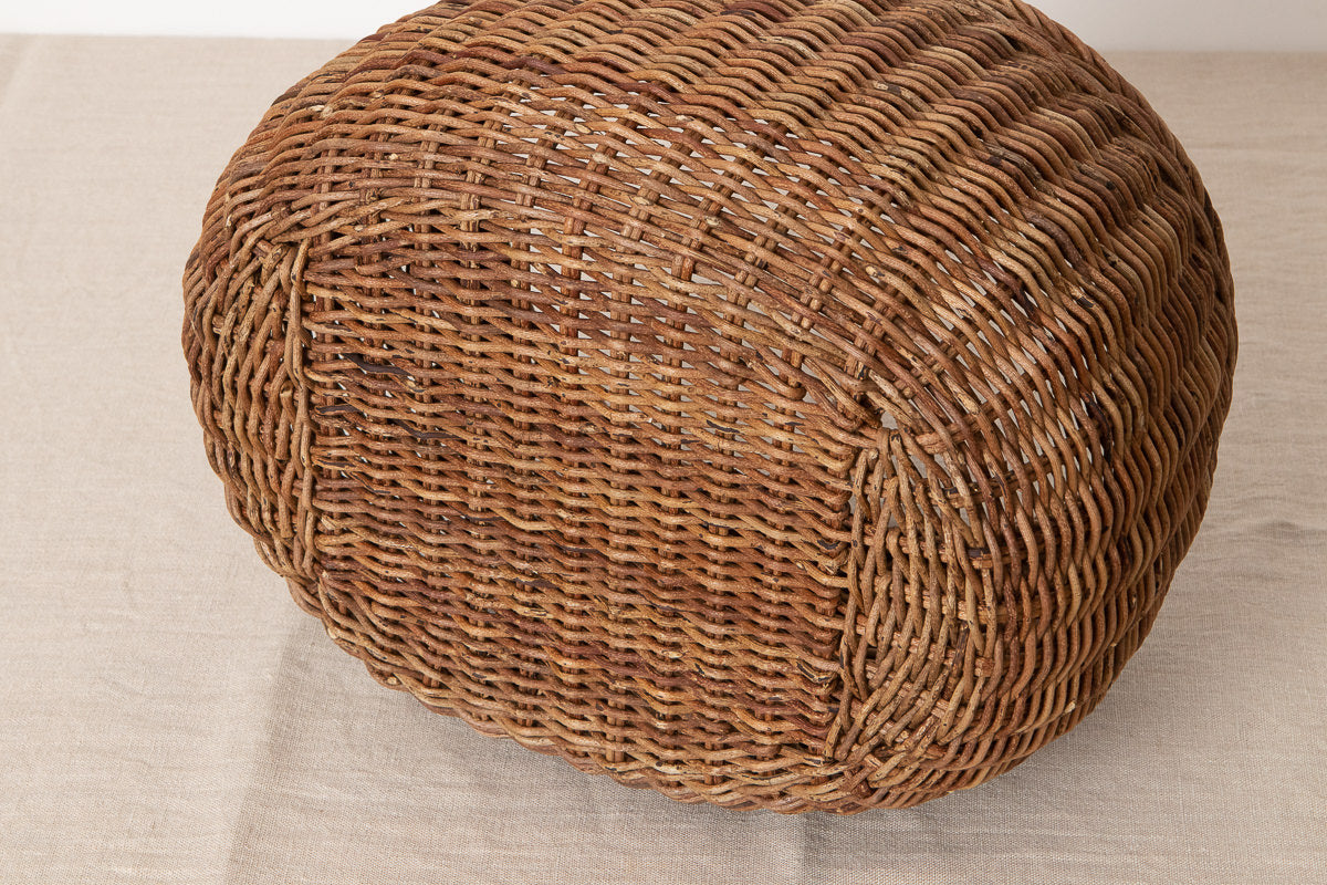 Rounded Basket with Handle / Akebi Vine / Nagano-JPN 311212-1