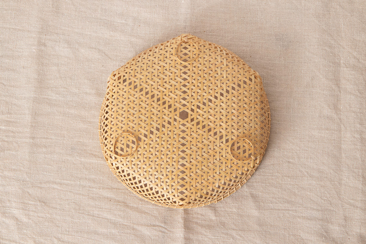 Serving Basket “Asanoha Weave” / White Bamboo / Tochigi-JPN 350106-1