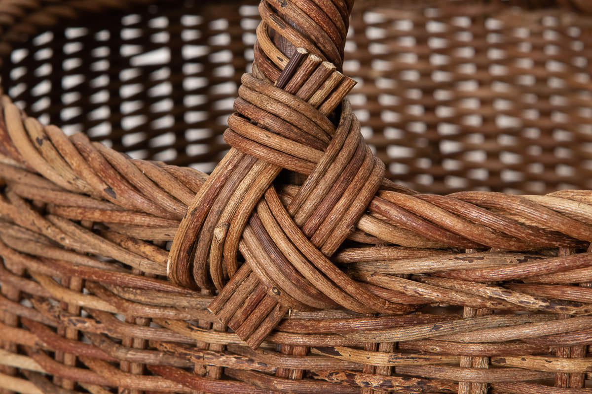 Rounded Basket with Handle / Akebi Vine / Nagano-JPN 311212-1