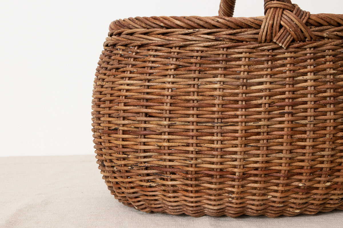 Rounded Basket with Handle / Akebi Vine / Nagano-JPN 311212-1