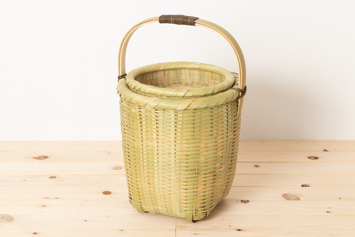 Tall basket with lid / Madake bamboo / Ōita-JPN 220609-2