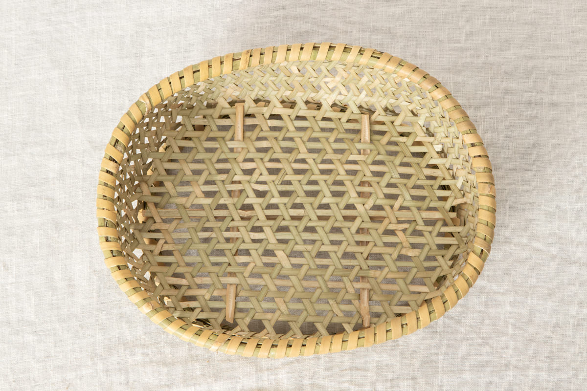 Oval Shallow Dish Basket / Nemagari Bamboo / Nagano-JPN 610232-1