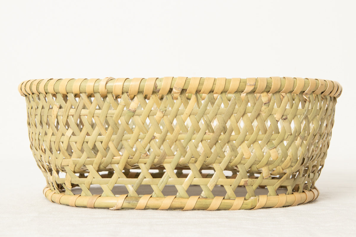 Oval Shallow Dish Basket / Nemagari Bamboo / Nagano-JPN 610232-1