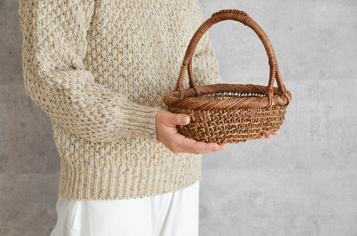 Oval Serving Basket with Handle – Sukashi Weave / Akebi Vine / Nagano-JPN 311230