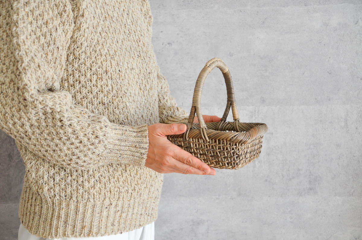 Accessory basket (Square) / Gray Akebi vines / Nagano-JPN 311242-1