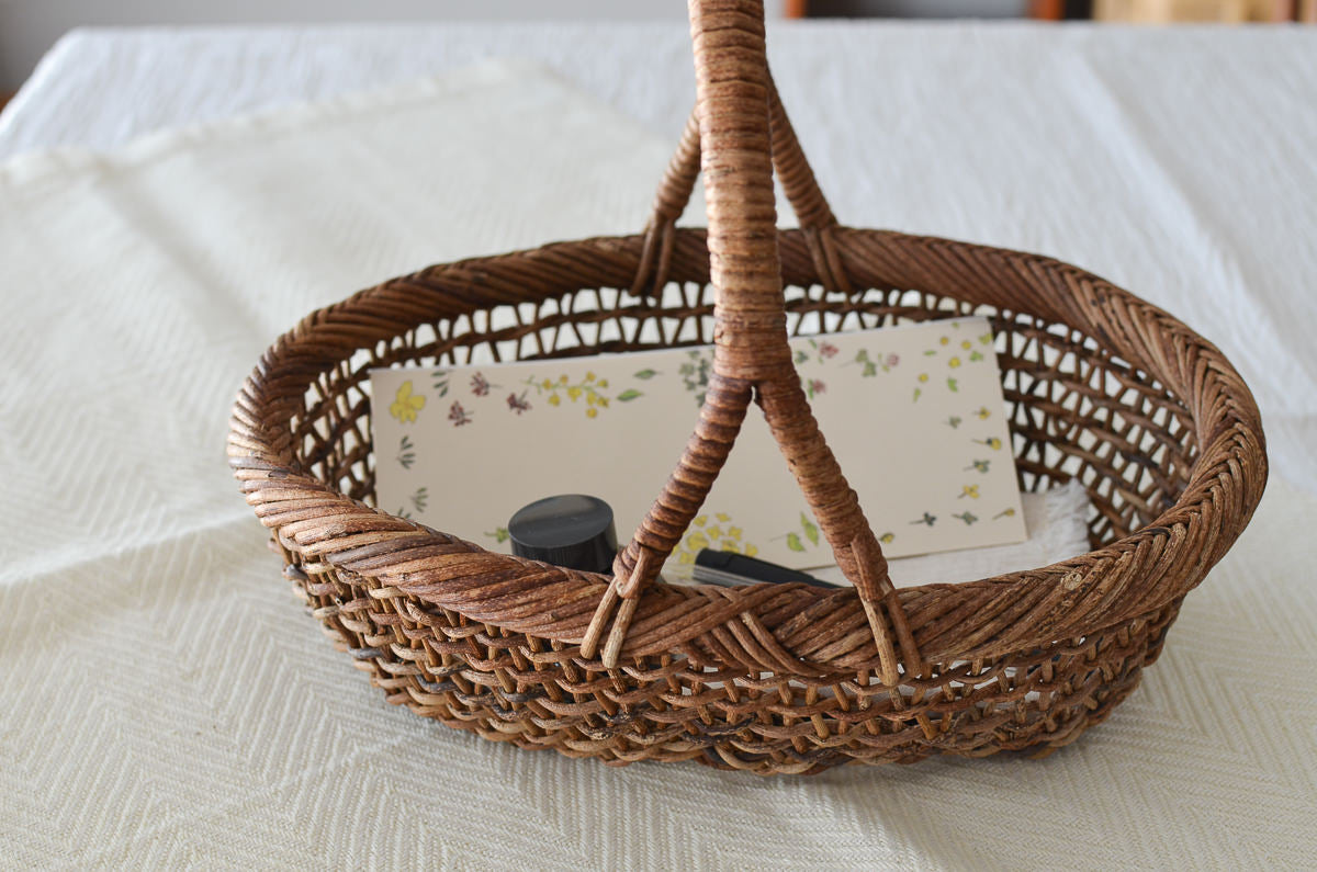 Oval Serving Basket with Handle – Sukashi Weave / Akebi Vine / Nagano-JPN 311230