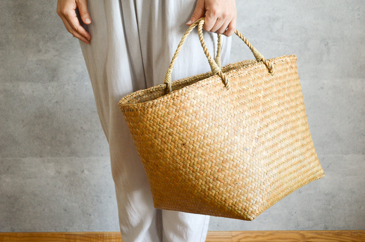 Handbag “Square bottom” / Kachū / THA 3115106