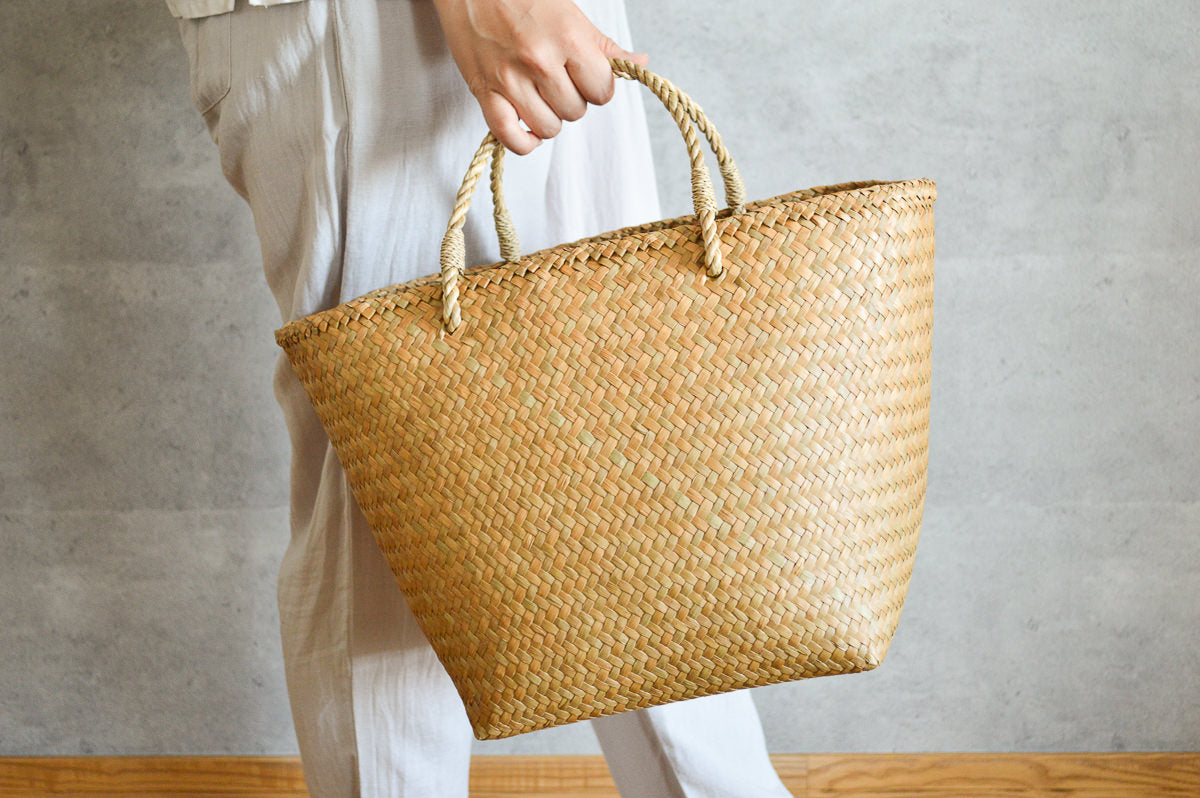 Handbag “Square bottom” / Kachū / THA 3115106