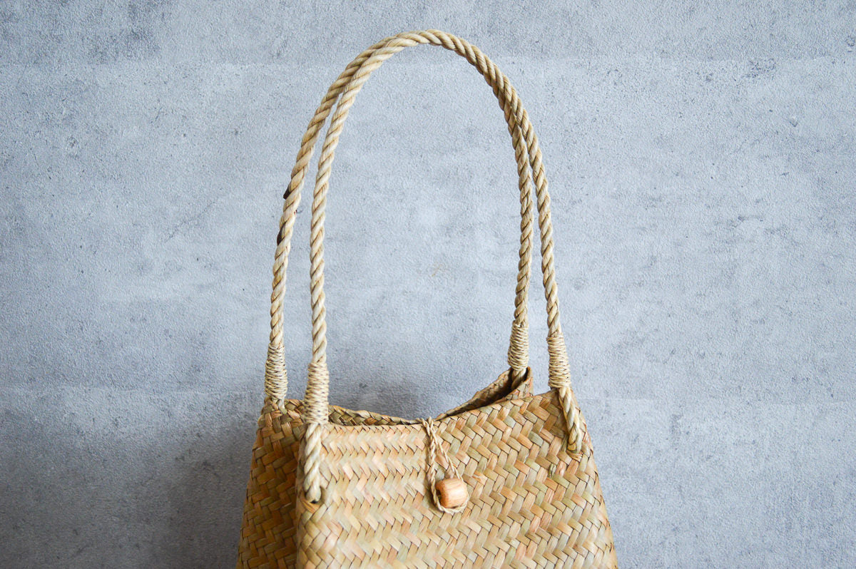 Handbag “CUBE” / Kachū / THA 3115107-1