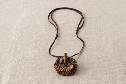 Pendant "Cobblestone" / Walnut / Yamagata-JPN 311418-1