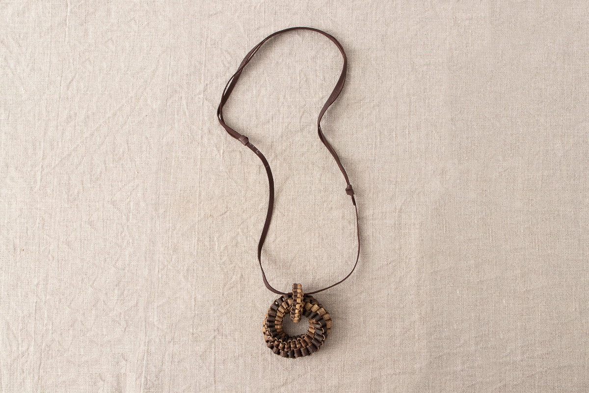 Pendant "Cobblestone" / Walnut / Yamagata-JPN 311418-1