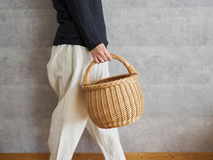 リトアニア/やなぎ　シギタスさん　手つきラウンドバスケット　140522-5