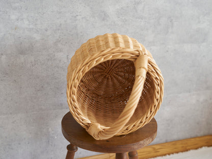 リトアニア/やなぎ　シギタスさん　手つきラウンドバスケット　140522-5