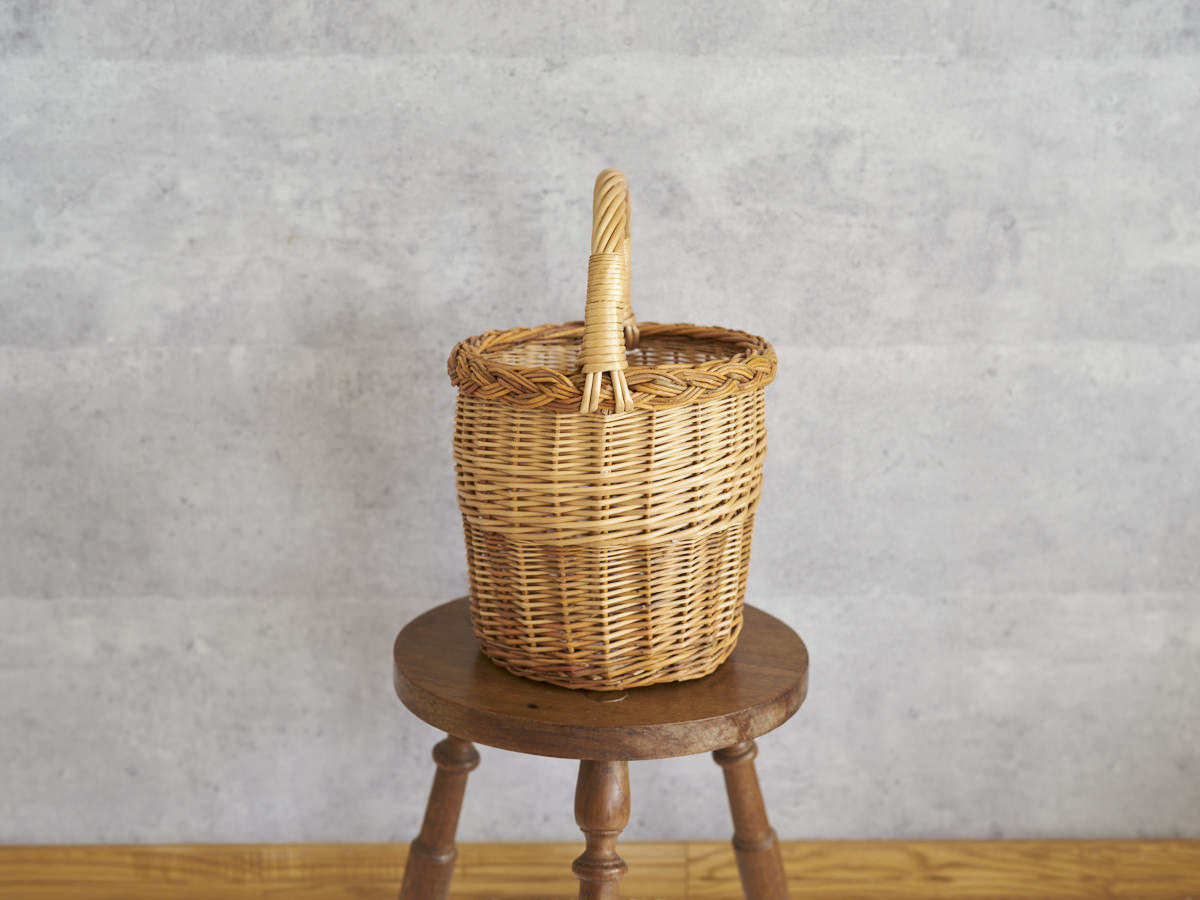 リトアニア/やなぎ　シギタスさん　手つきトールバスケット　皮つき　140522-6