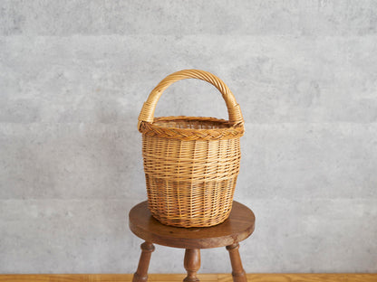 リトアニア/やなぎ　シギタスさん　手つきトールバスケット　皮つき　140522-6