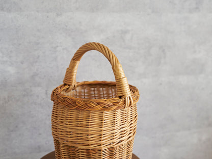 リトアニア/やなぎ　シギタスさん　手つきトールバスケット　皮つき　140522-6