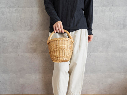 リトアニア/やなぎ　シギタスさん　手つきラウンドバスケット　小　140522-7