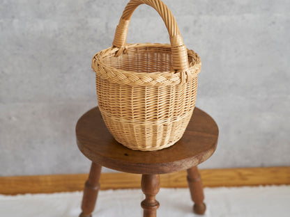 リトアニア/やなぎ　シギタスさん　手つきラウンドバスケット　小　140522-7