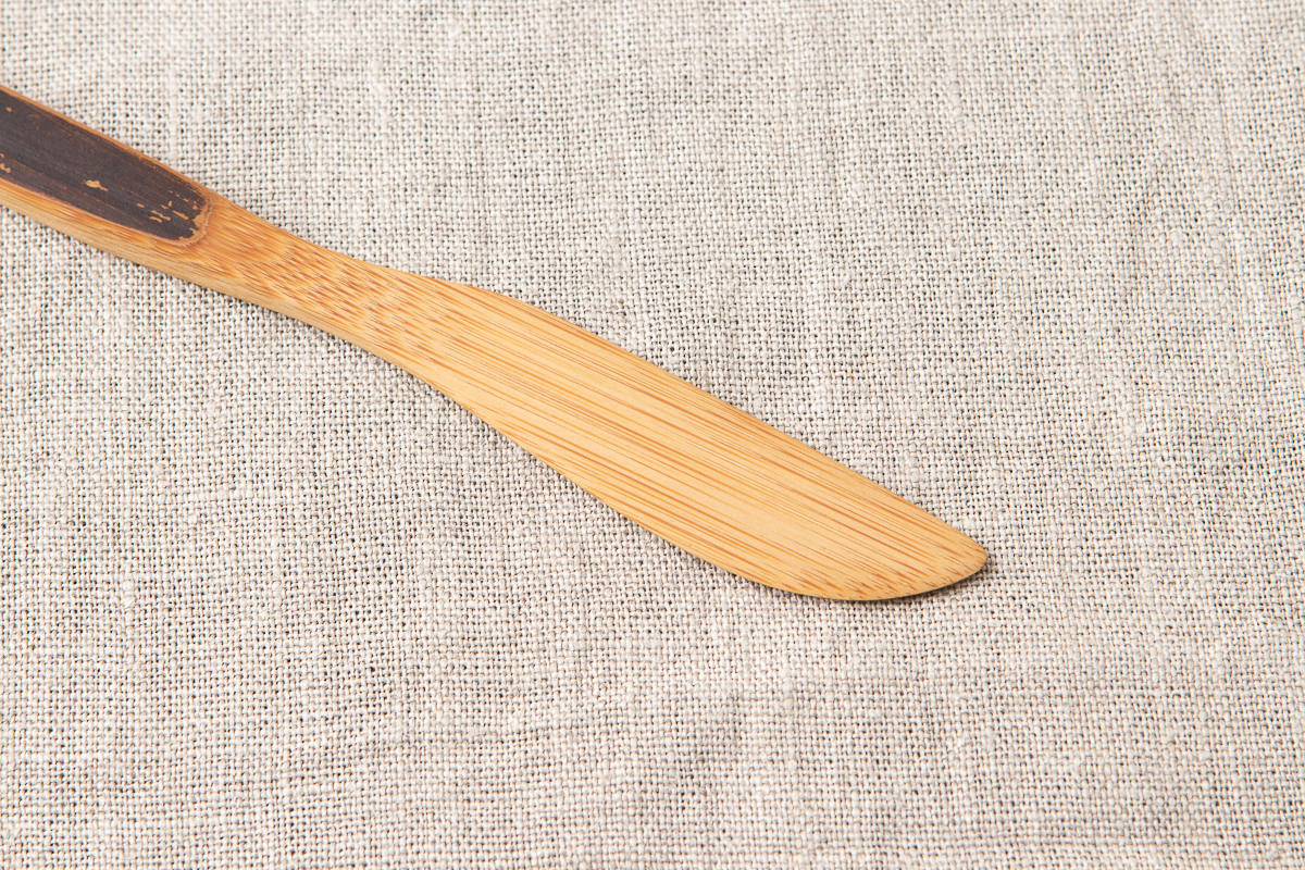Skinny spatula, Butter knife / Smoked Mōsō bamboo / Kōchi-JPN 321209