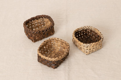 Organizing basket Mini (randomly selected) / Walnut / Iwate-JPN 1510592