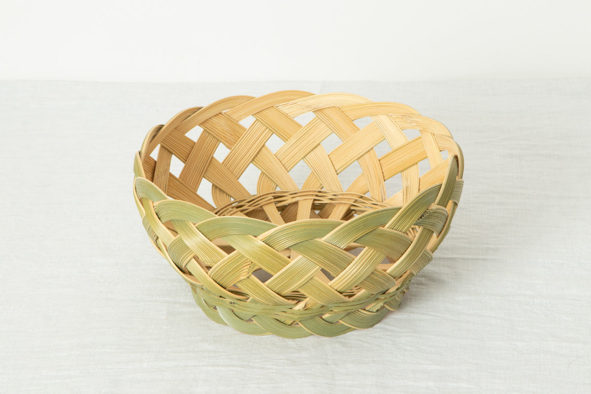 Round basket “Sasara” XS, S / Madake bamboo / Kanagawa-JPN 430111