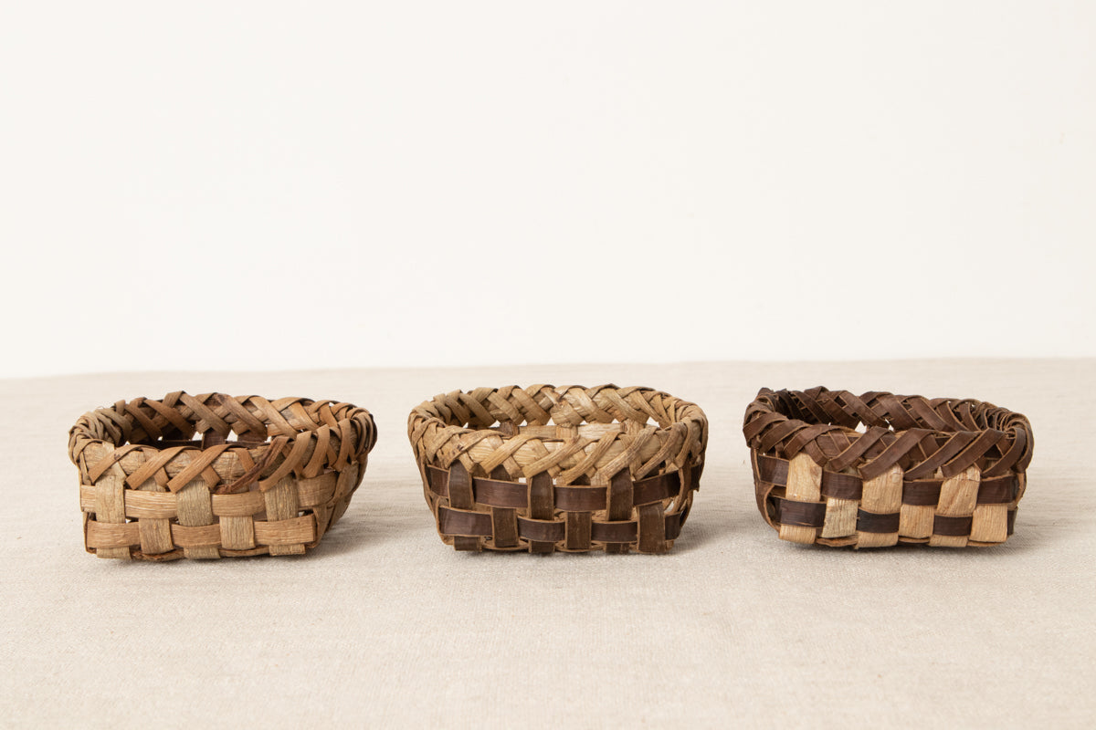 Organizing basket Petit (randomly selected) / Walnut / Iwate-JPN 1510593