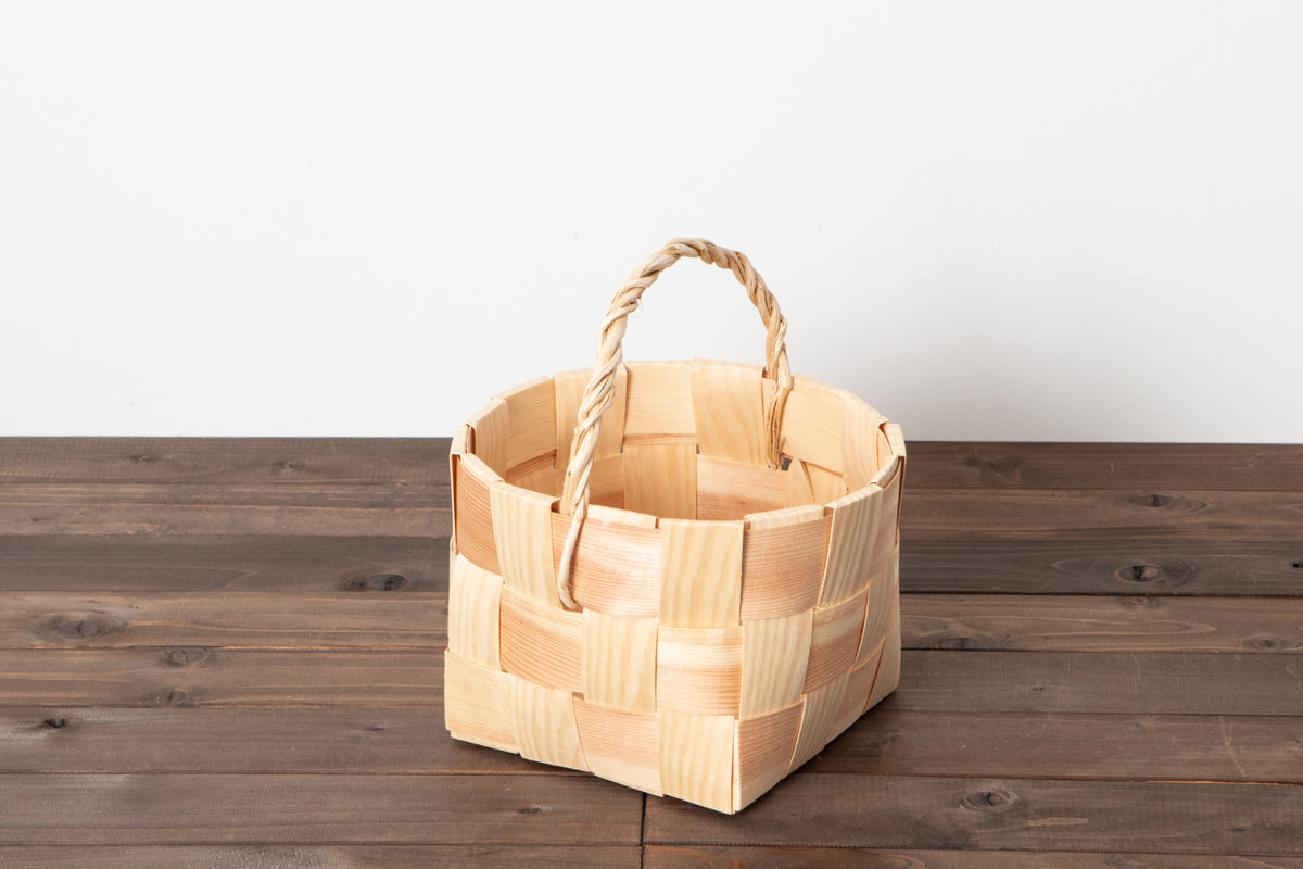 エストニア/パイン　ガーデンバスケット　S・M　２サイズ　330717