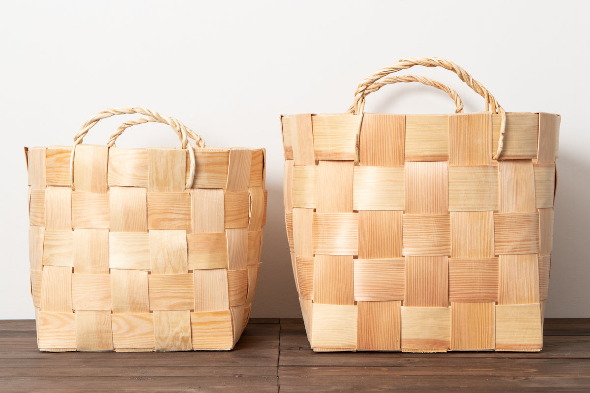 With handles – 1basketry