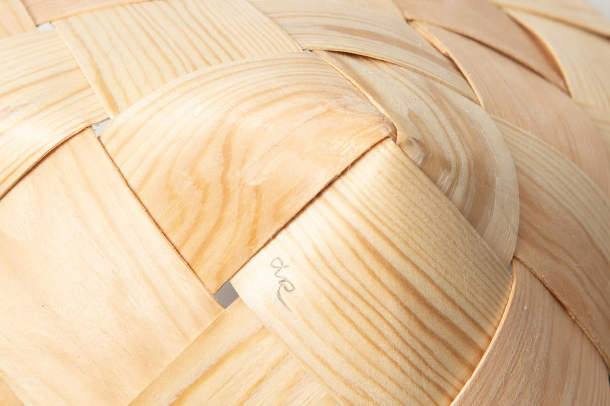 エストニア/パイン　薪入れバスケット　山型　S・L　２サイズ　330715