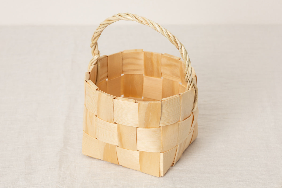 エストニア/パイン　ガーリックバスケット　330718-1