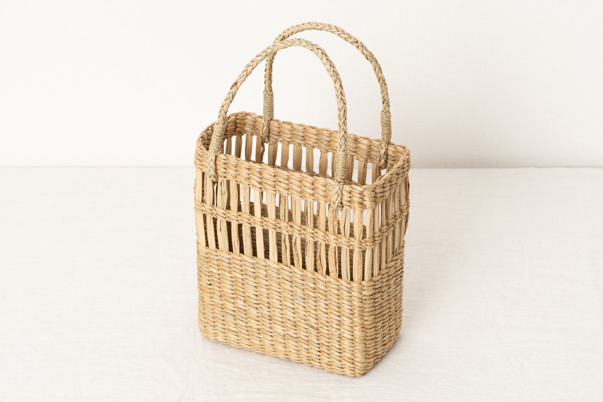 タイ/コック（すげ） 手提げ 上透かし編み‐1basketry