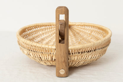 640209-1　ドイツ/やなぎ×ヘーゼル　くるみ割りバスケット