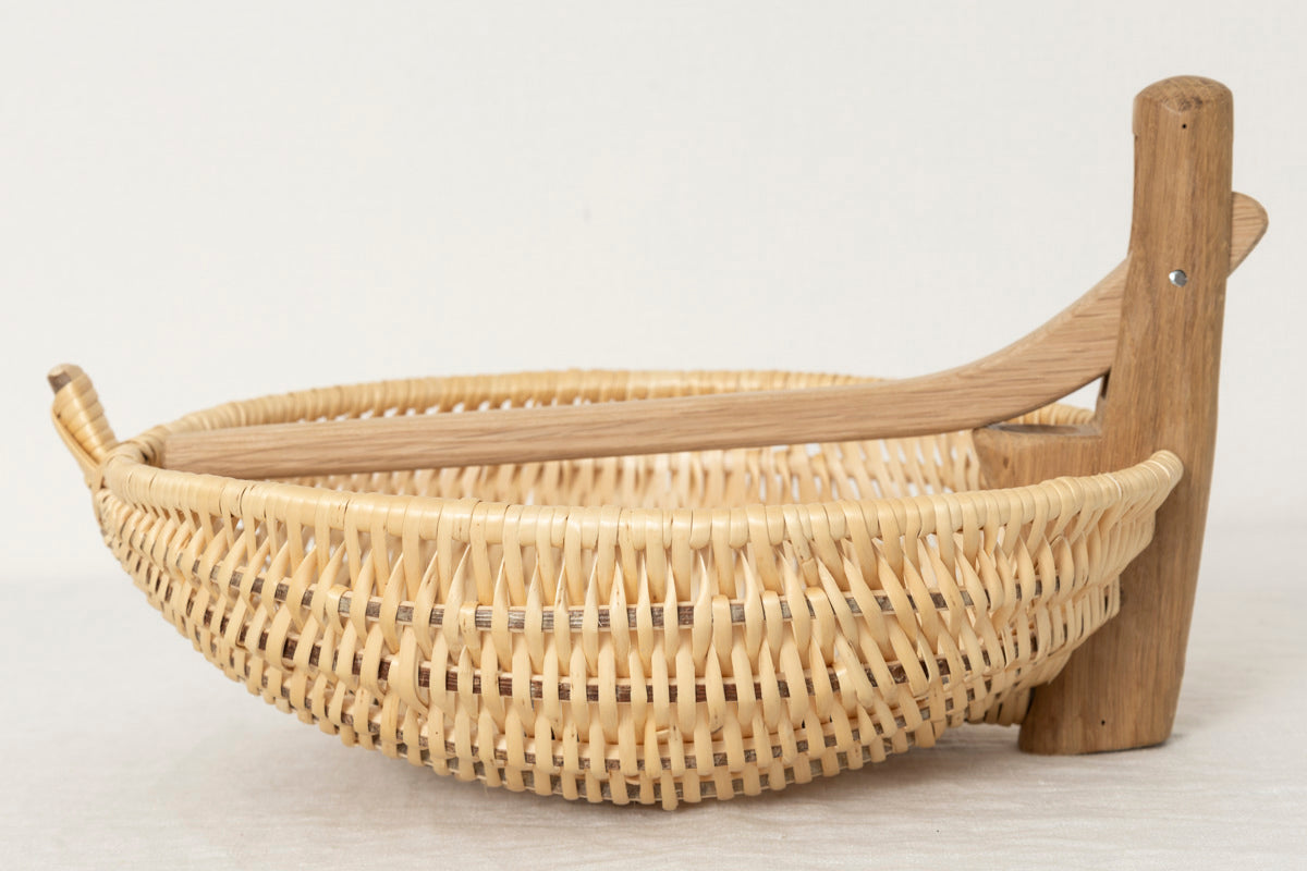 640209-1　ドイツ/やなぎ×ヘーゼル　くるみ割りバスケット