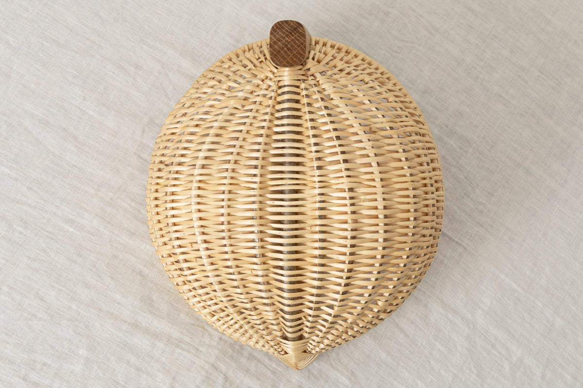 640209-1　ドイツ/やなぎ×ヘーゼル　くるみ割りバスケット