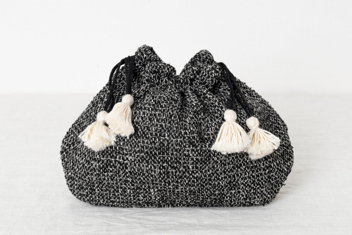インド/シルク×コットン　Drawstring Bag　Monochrome　S・L　2サイズ