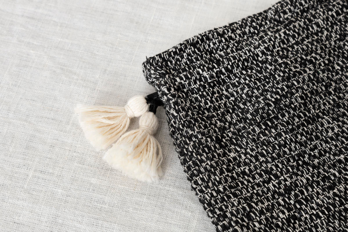 インド/シルク×コットン　Drawstring Bag　Monochrome　S・L　2サイズ