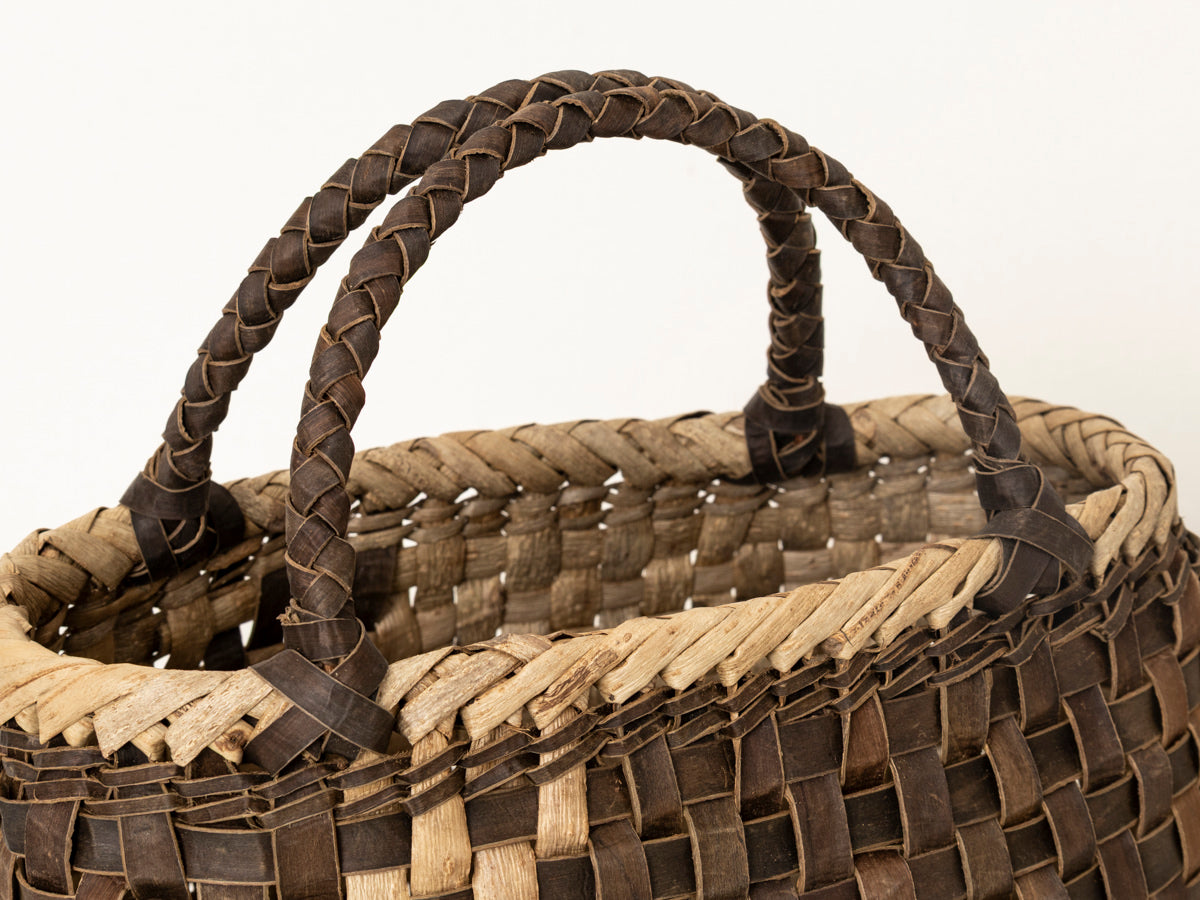 岩手県/くるみ　手提　裏皮市松　表皮ライン　ふっくら　1510741