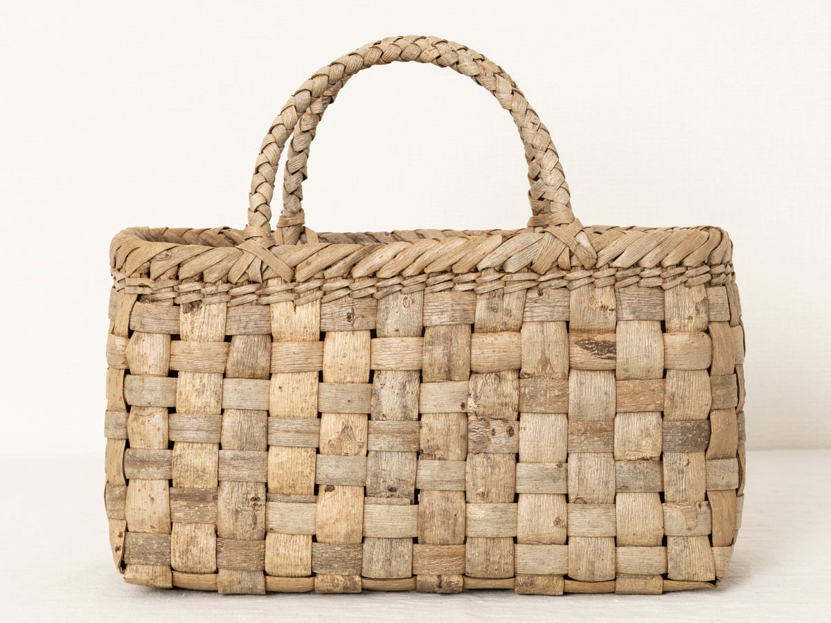 Handheld Basket “Checker” All-Outer-Bark Wide / Walnut Bark / Iwate-JPN 1510738