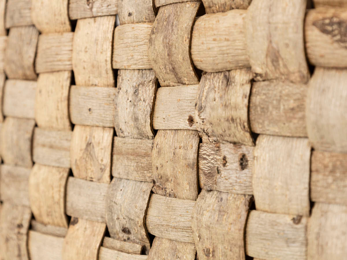 Handheld Basket “Checker” All-Outer-Bark Wide / Walnut Bark / Iwate-JPN 1510738