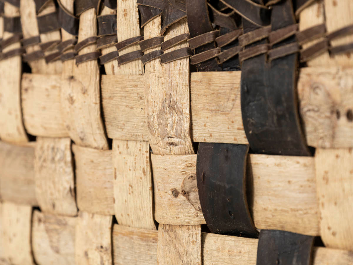 Handheld Basket “Checker” Inner-Bark Mosaic / Walnut Bark / Iwate-JPN 1510739