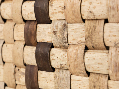 Handheld Basket “Checker Outer-Bark with Inner-Bark Center” / Walnut Bark / Iwate-JPN 1510742