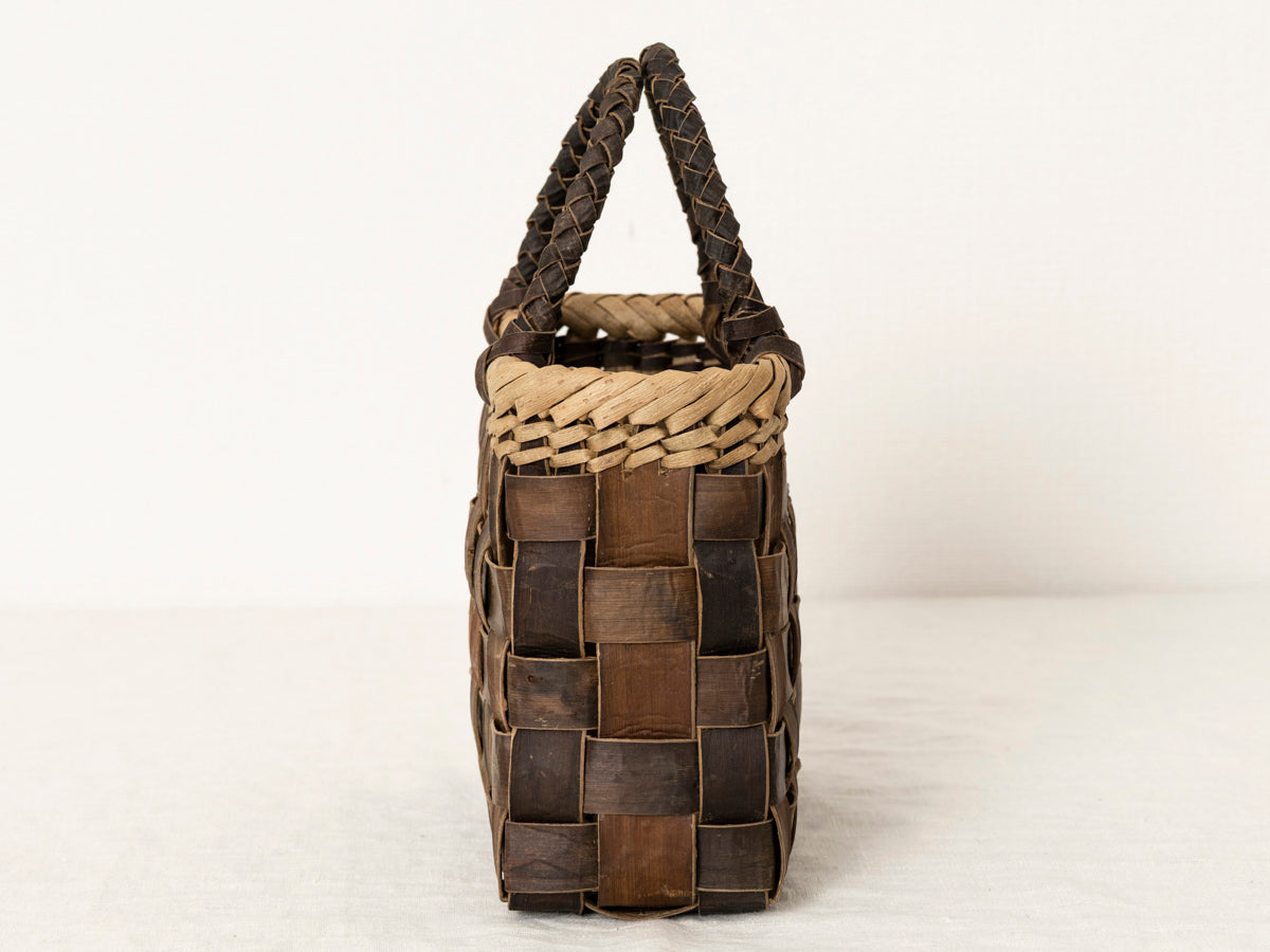 岩手県/くるみ　手提　tiny　裏皮市松　縁表皮　1510747