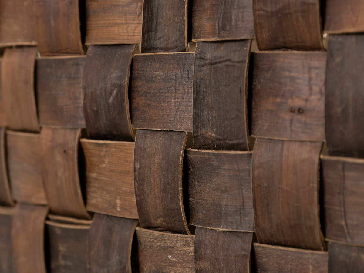 Handheld Basket “Inner-Bark Checker with Outer-Bark Rim M” / Walnut Bark / Iwate-JPN 1510748