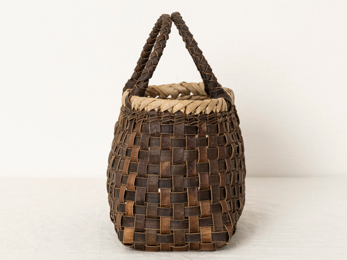 岩手県/くるみ　手提　裏皮市松　表皮ライン　ふっくら　1510741