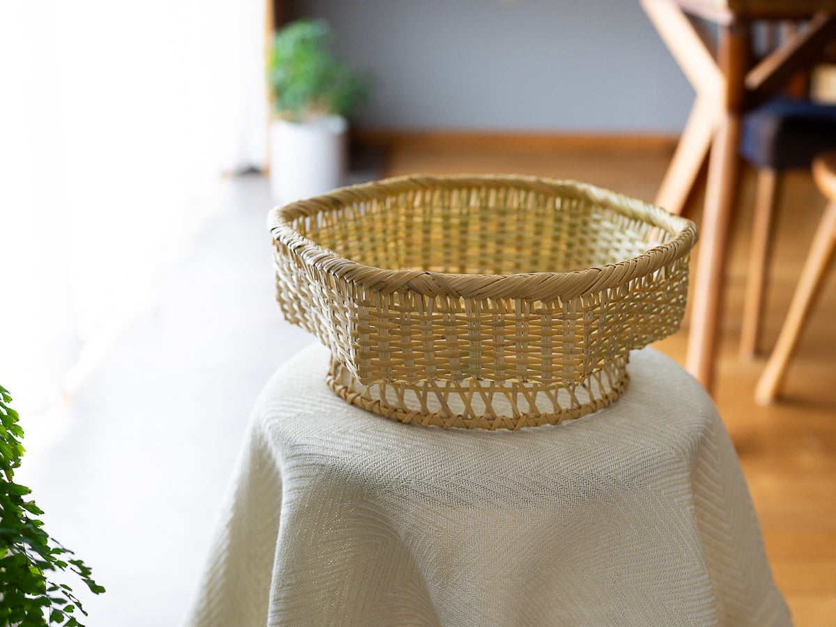 六角底のすず竹かご（浅型）｜市川籠店 – 1basketry