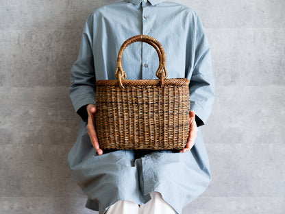 Hand bag “Nami” S, M / Brown Akebi vine / Nagano-JPN 311214