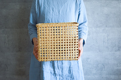 Magazine basket / White bamboo / Kagawa-JPN 250702-1